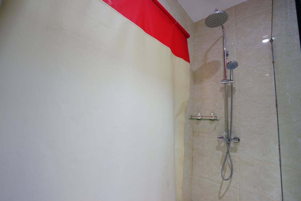 Zen Rooms Near Bcs Mall Penuin Batam Extérieur photo
